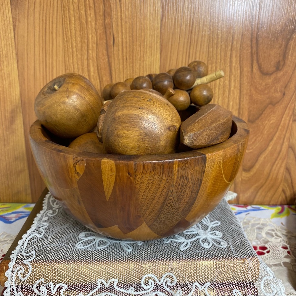 Wood Bowl and Fruit